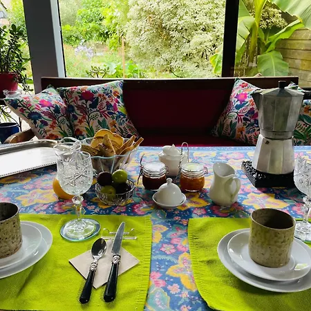 La Poterie Couette-café Carresse